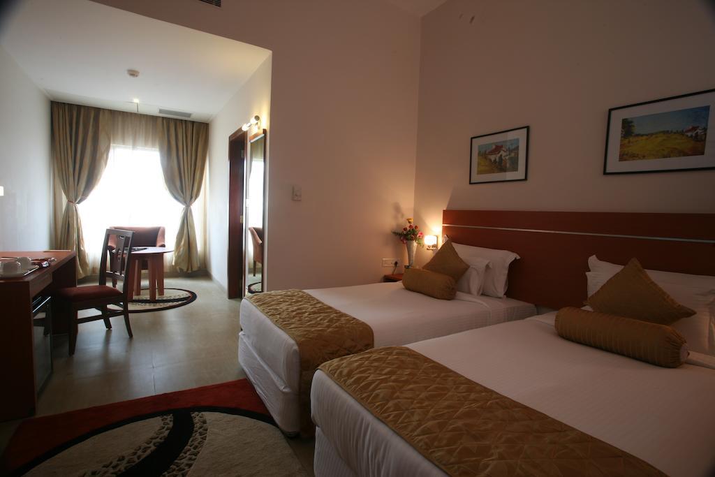 Leonia Holistic Destination Hotel Shamirpet Room photo